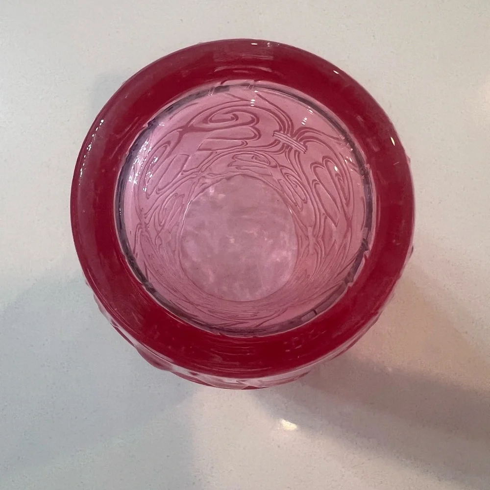 N/A this vase